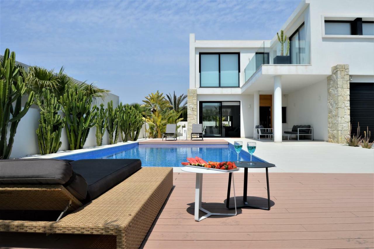 Villa With Private Pool Llobregales Eksteriør bilde