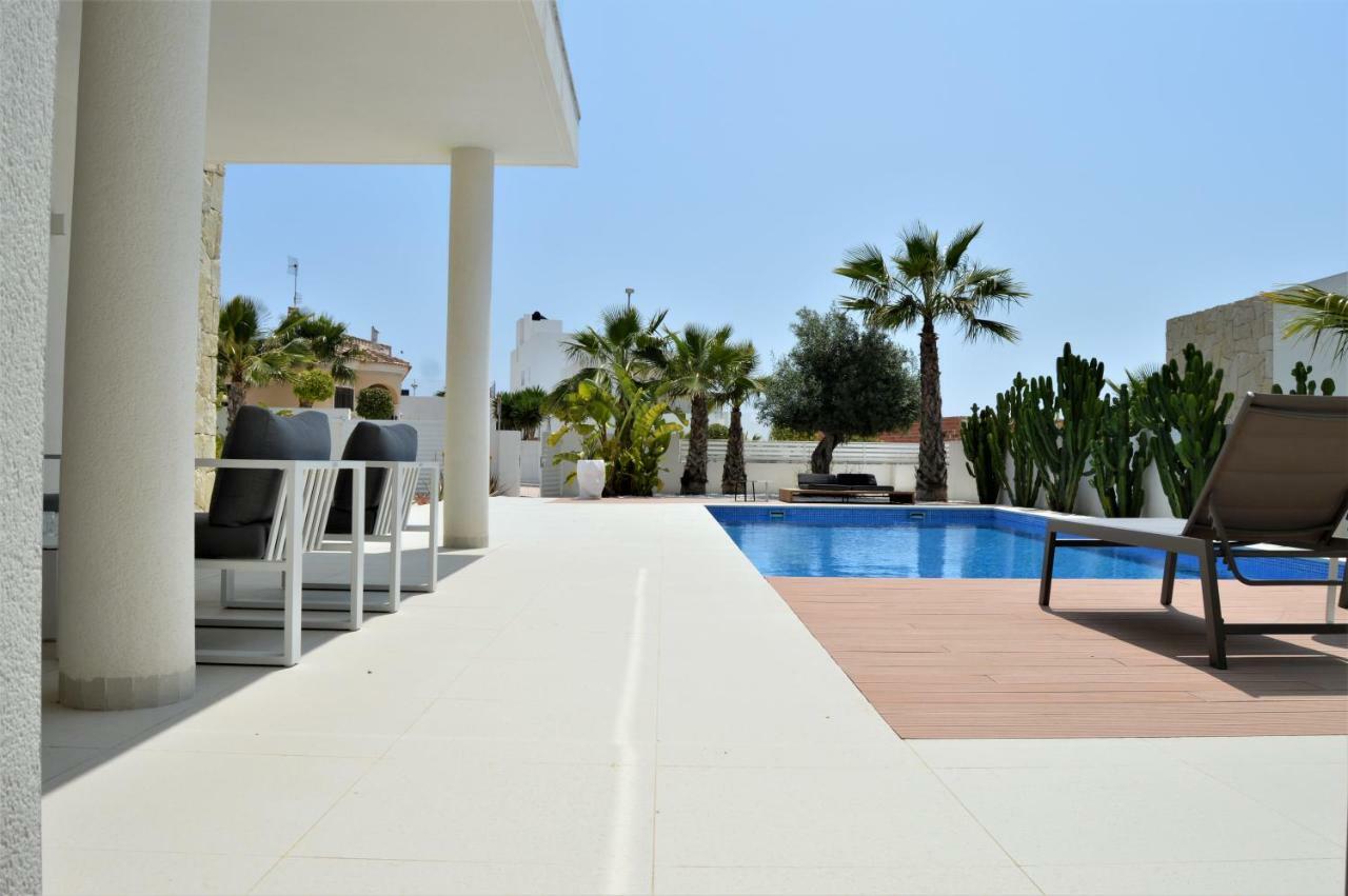 Villa With Private Pool Llobregales Eksteriør bilde